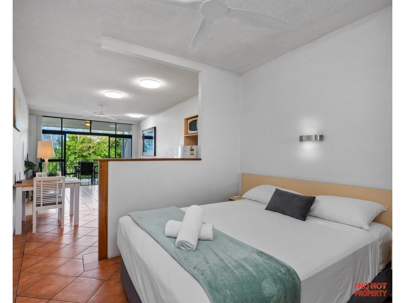 204/92-94 Moore St, Trinity Beach QLD 4879