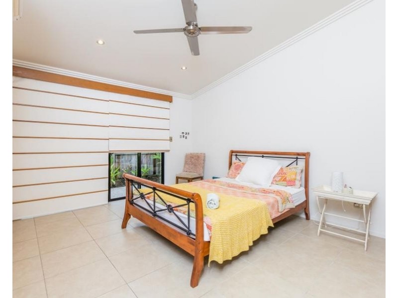 /7 Icefire Quay, Trinity Park QLD 4879