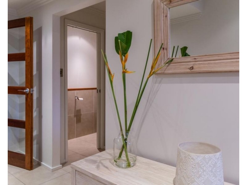 /7 Icefire Quay, Trinity Park QLD 4879