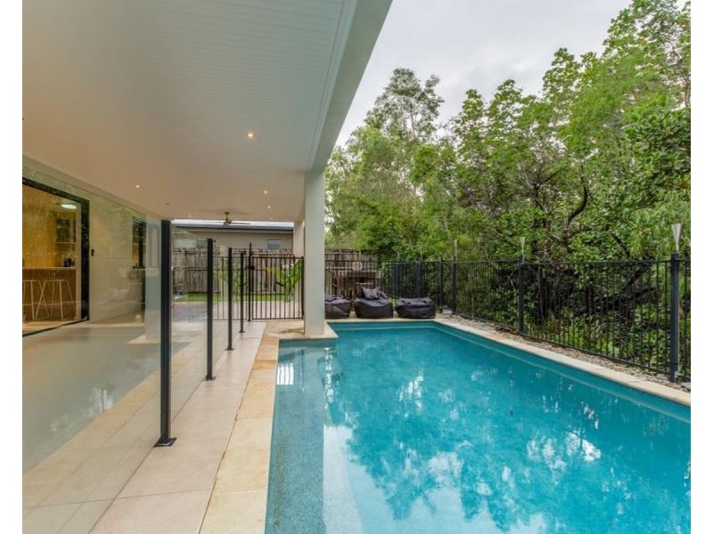 /7 Icefire Quay, Trinity Park QLD 4879