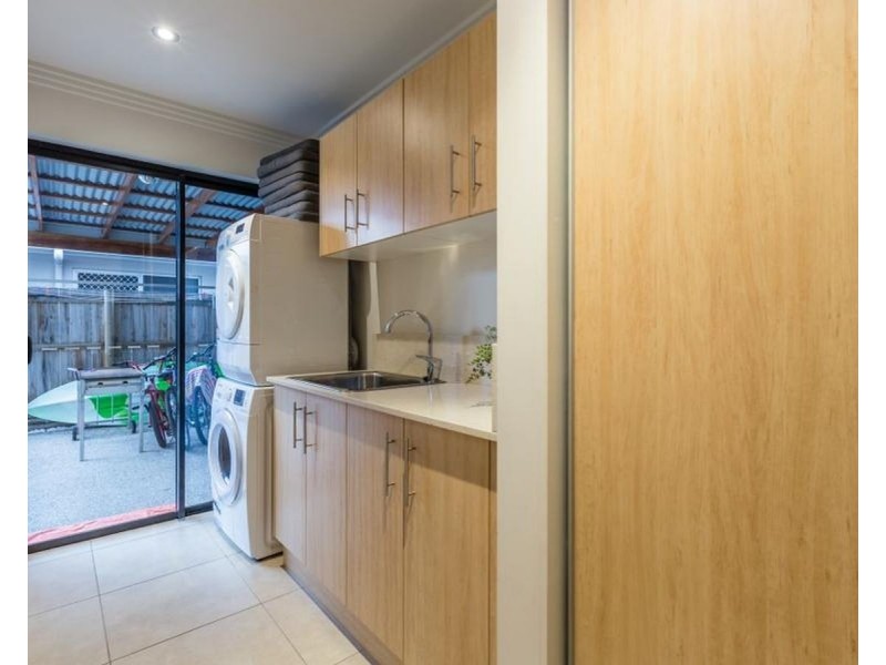 /7 Icefire Quay, Trinity Park QLD 4879