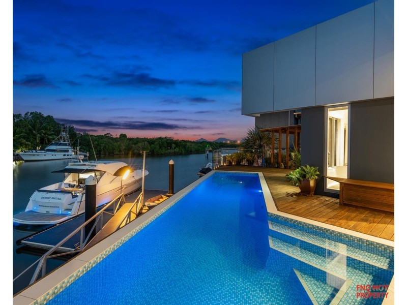 /4 Marina Quay, Trinity Park QLD 4879