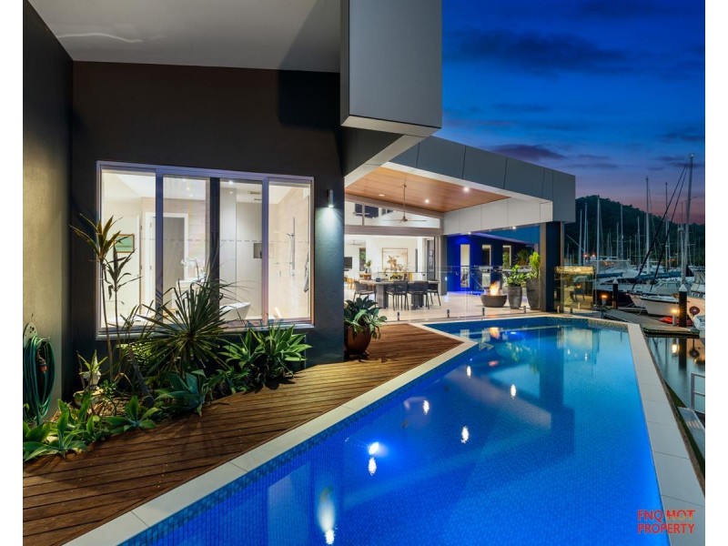 /4 Marina Quay, Trinity Park QLD 4879