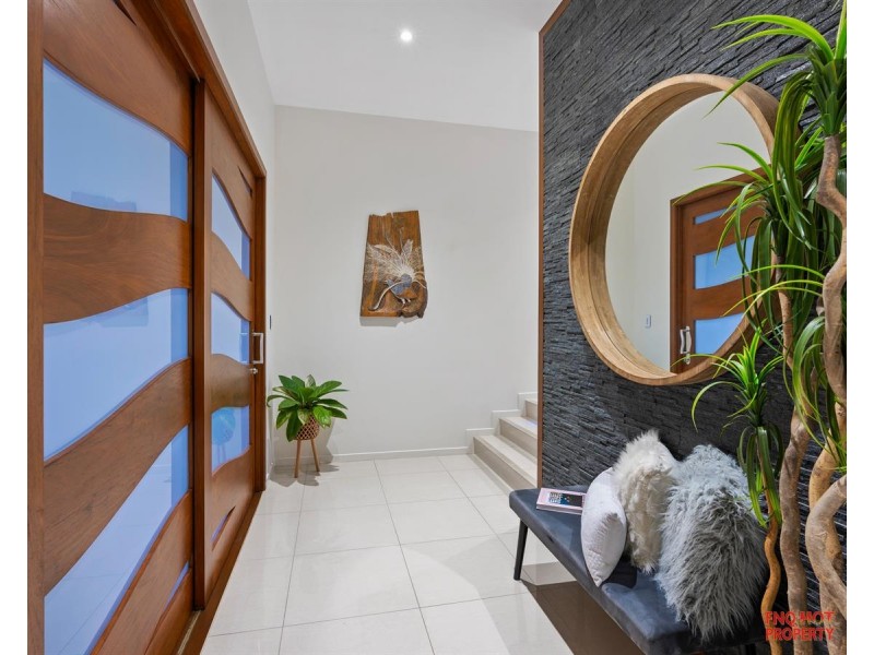 /4 Marina Quay, Trinity Park QLD 4879