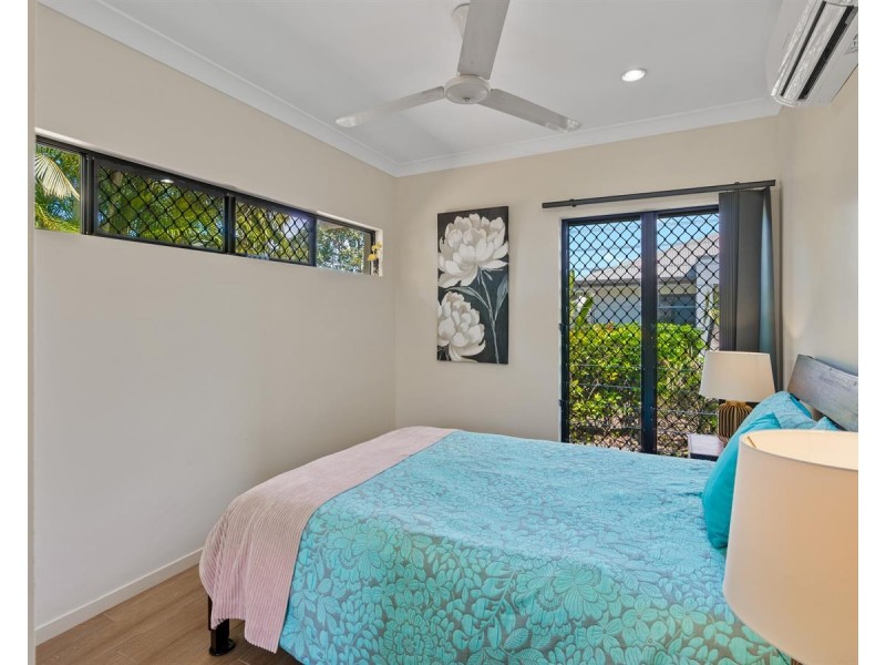 4/64 HARBOUR DRIVE, Trinity Park QLD 4879