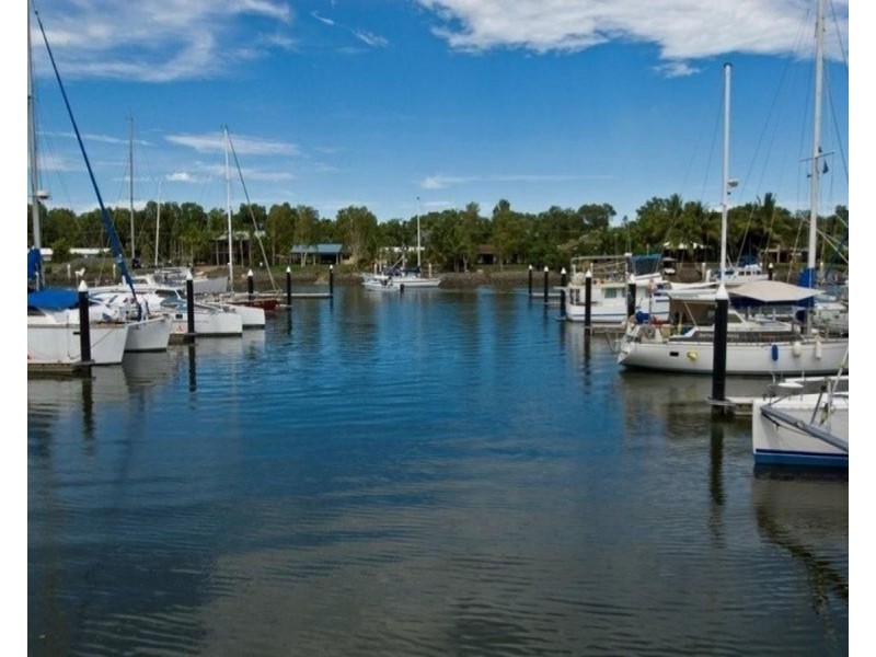 4/64 HARBOUR DRIVE, Trinity Park QLD 4879