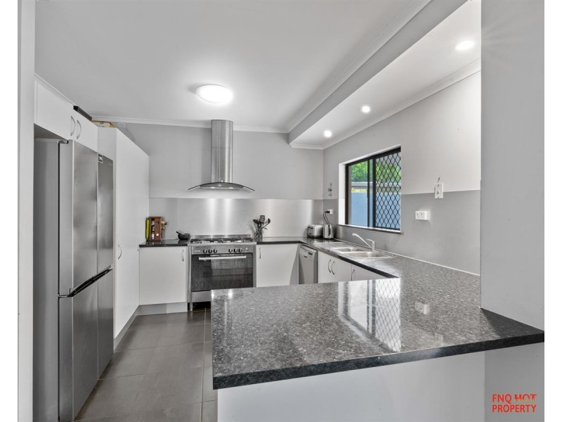 /37 Impey Street, Caravonica QLD 4878