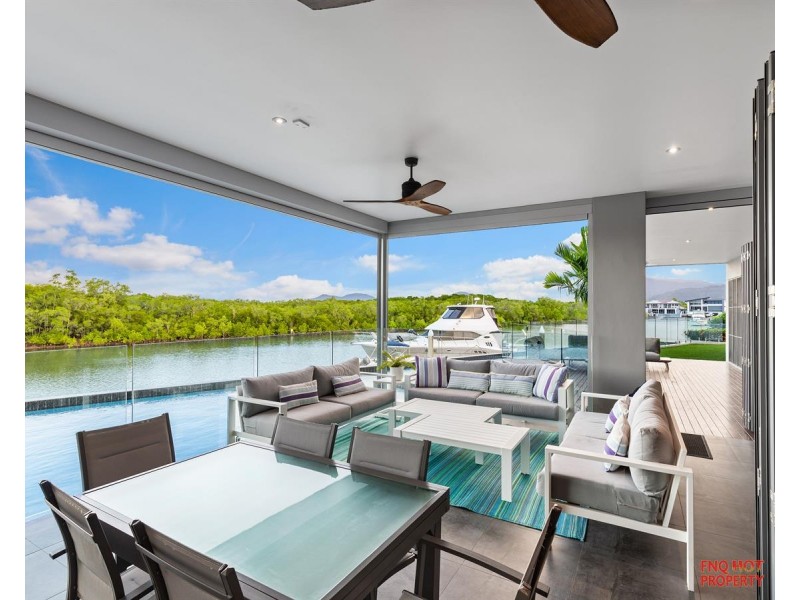 /3 Ragamuffin Quay, Trinity Park QLD 4879