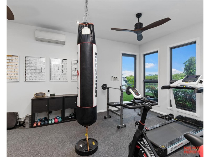 /3 Ragamuffin Quay, Trinity Park QLD 4879