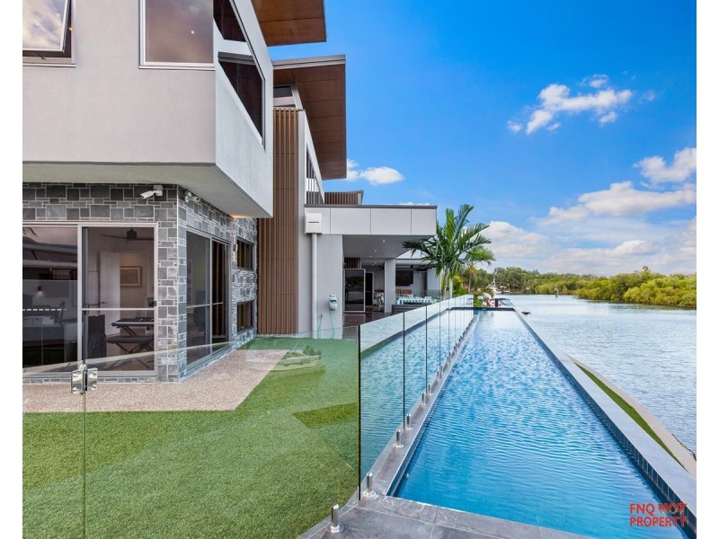 /3 Ragamuffin Quay, Trinity Park QLD 4879