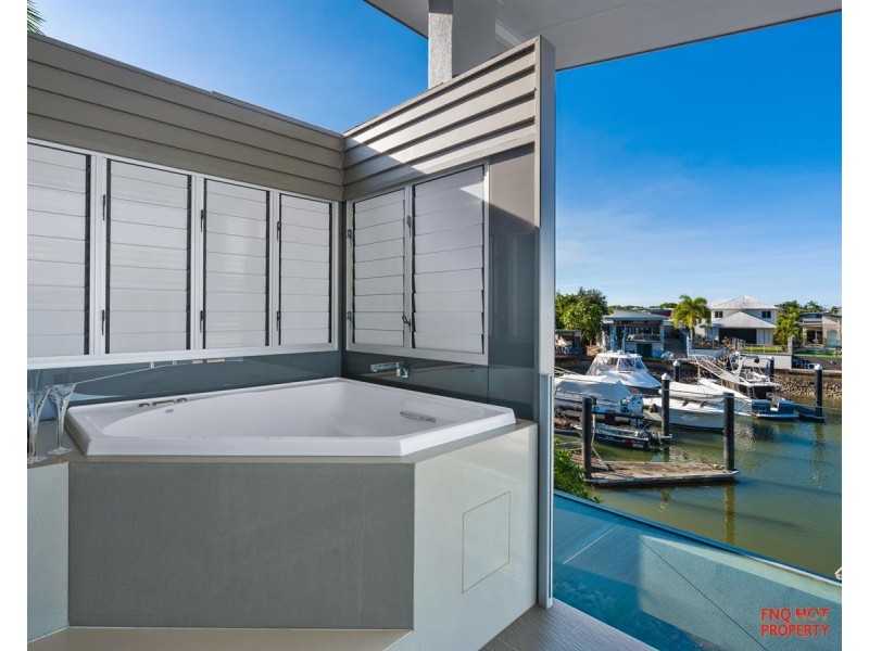 /89 Harbour Drive, Trinity Park QLD 4879