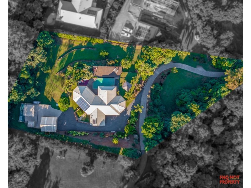 /10-12 Lichen Close, Redlynch QLD 4870