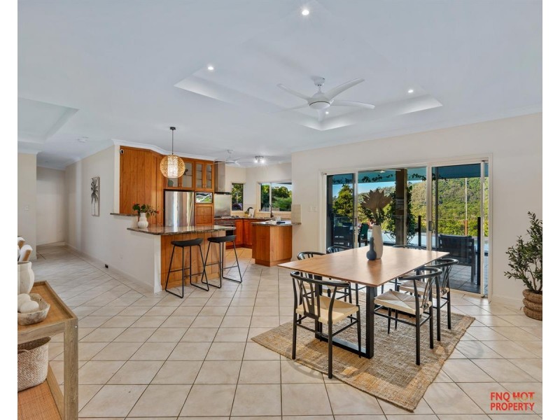 /10-12 Lichen Close, Redlynch QLD 4870