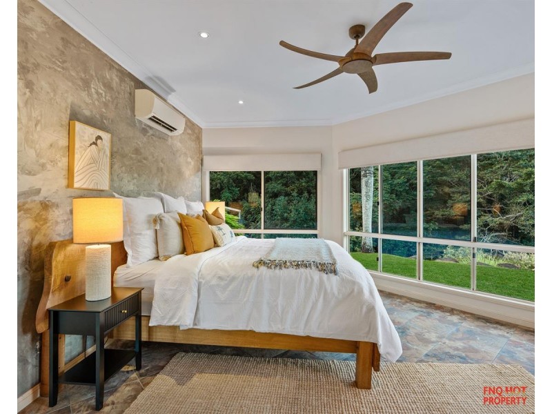 /10-12 Lichen Close, Redlynch QLD 4870