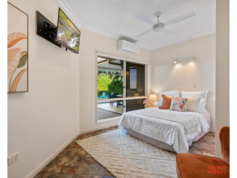 /10-12 Lichen Close, Redlynch QLD 4870