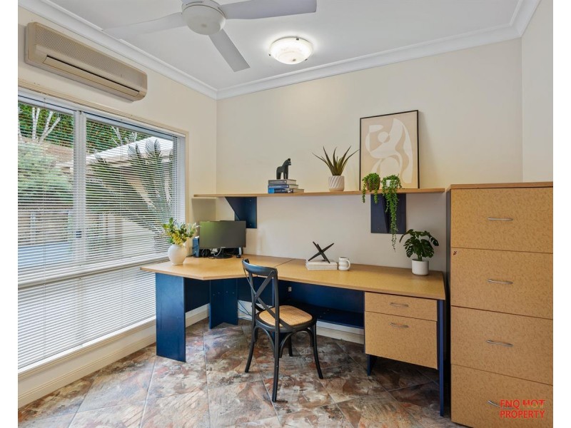 /10-12 Lichen Close, Redlynch QLD 4870