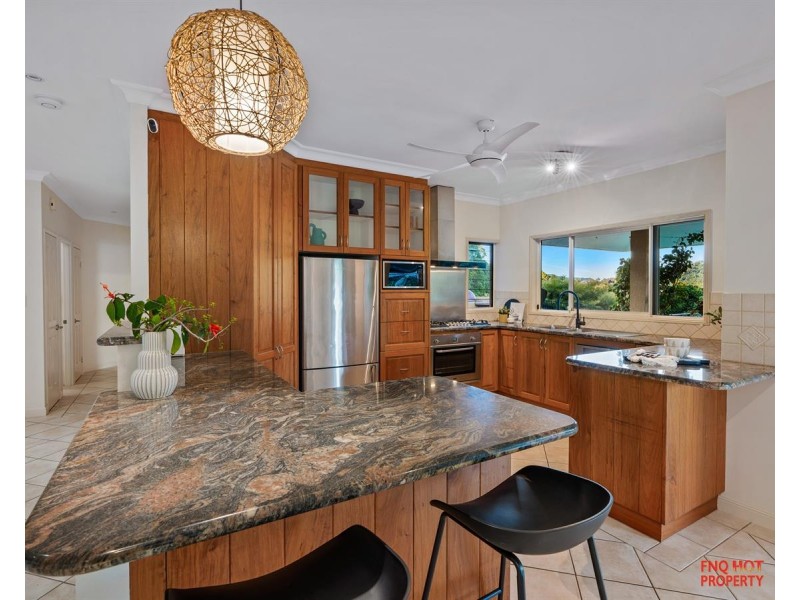 /10-12 Lichen Close, Redlynch QLD 4870