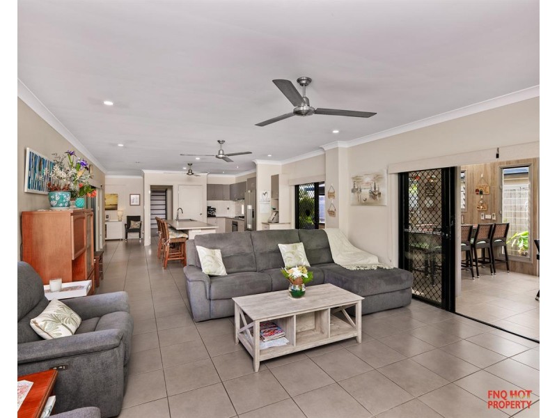 /8 Edge Close, Kewarra Beach QLD 4879