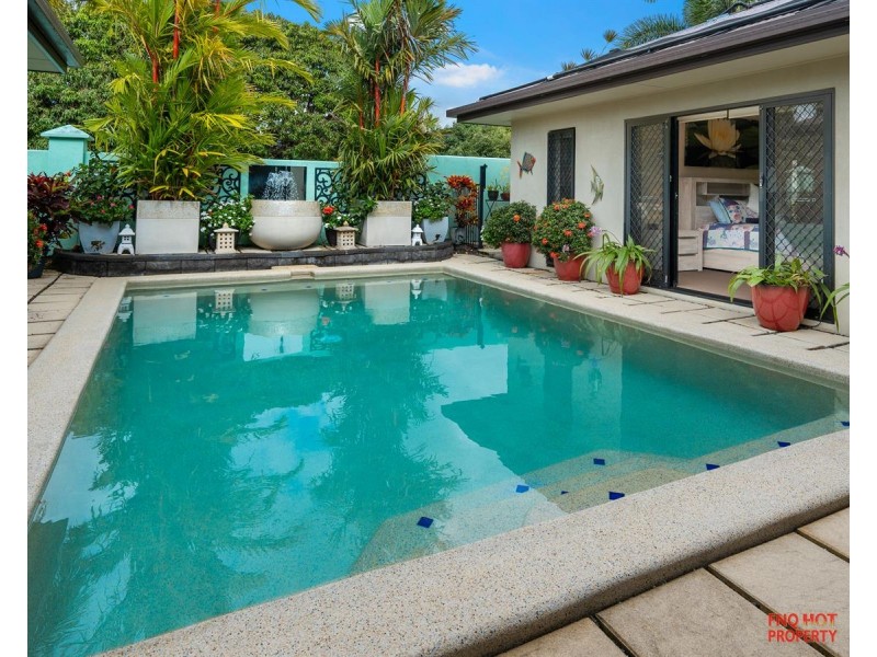 /8 Edge Close, Kewarra Beach QLD 4879