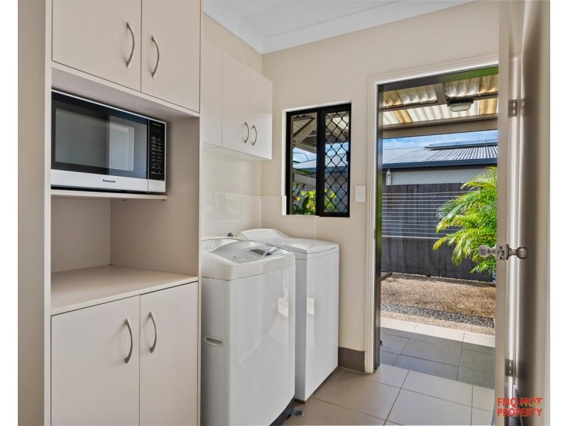 /8 Edge Close, Kewarra Beach QLD 4879