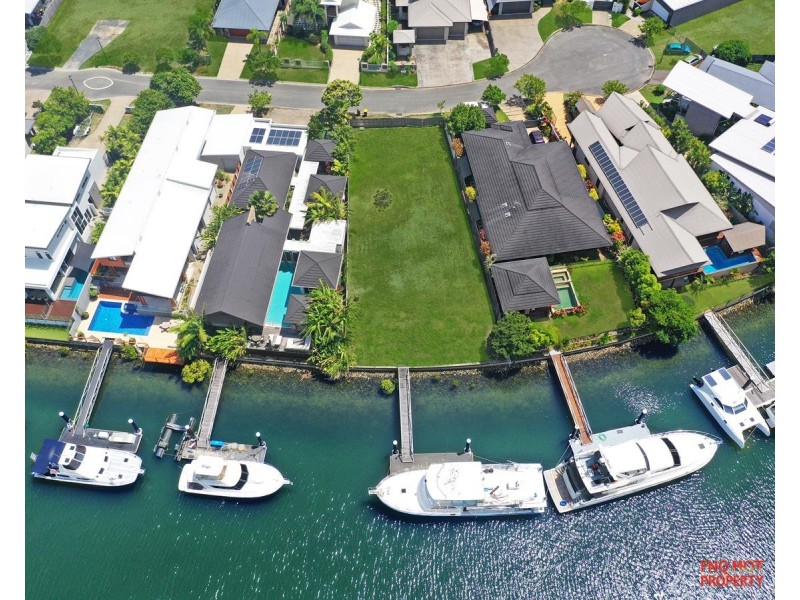 /9 Brindabella Quay, Trinity Park QLD 4879
