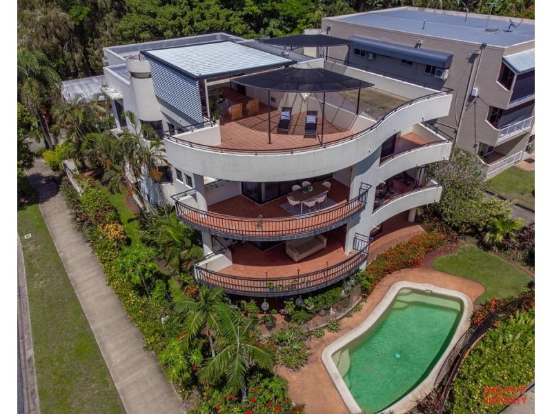 5/51 Sims Esplanade, Yorkeys Knob QLD 4878