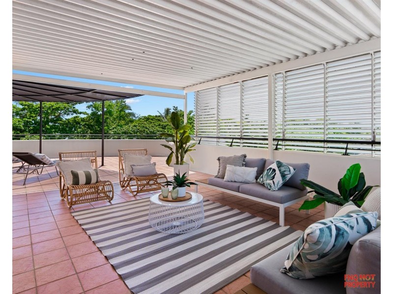 5/51 Sims Esplanade, Yorkeys Knob QLD 4878