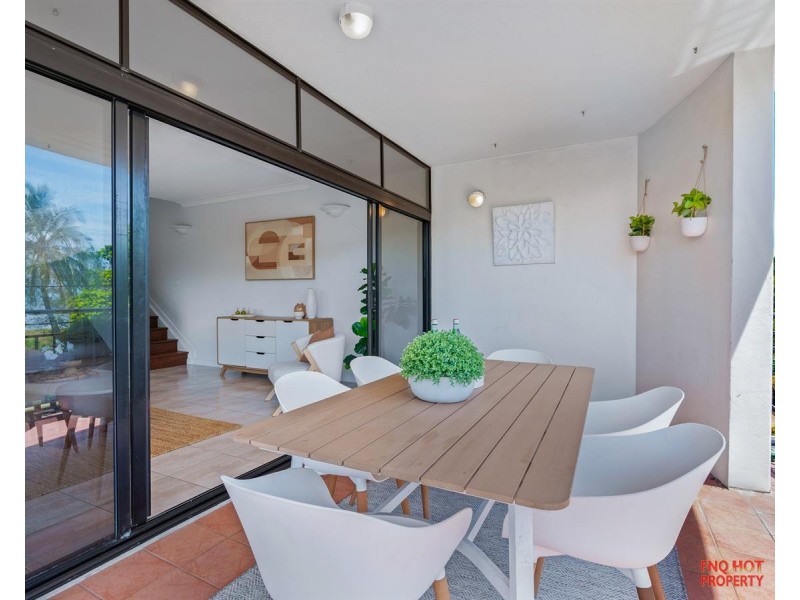 5/51 Sims Esplanade, Yorkeys Knob QLD 4878