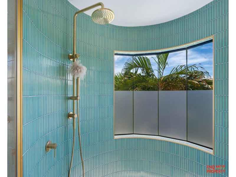 5/51 Sims Esplanade, Yorkeys Knob QLD 4878
