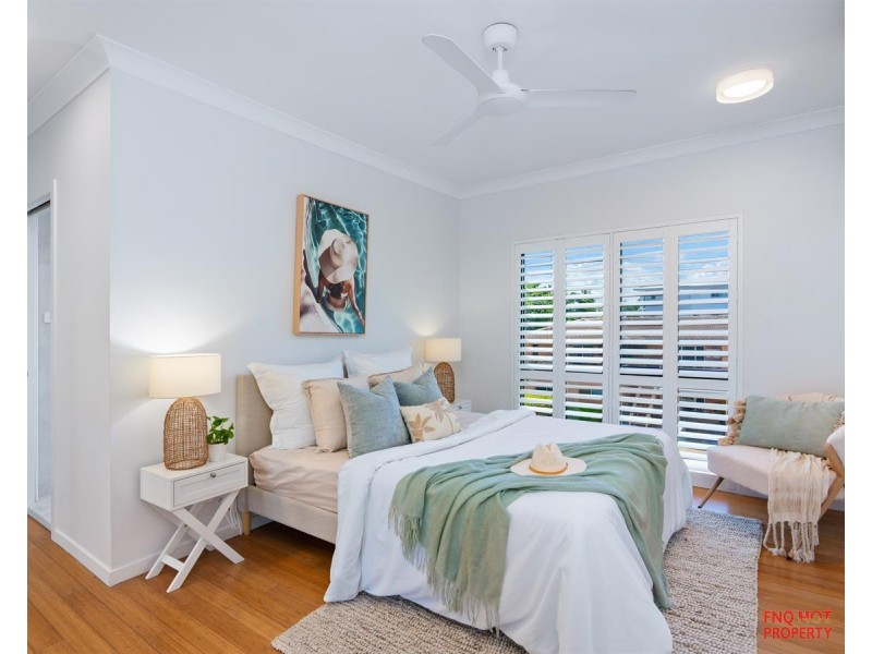 5/51 Sims Esplanade, Yorkeys Knob QLD 4878
