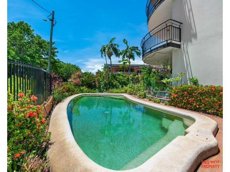 5/51 Sims Esplanade, Yorkeys Knob QLD 4878
