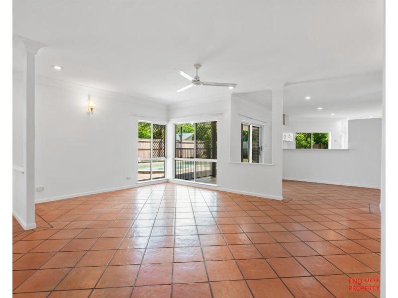 /18 Banyan Close, Mount Sheridan QLD 4868