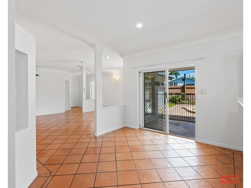 /18 Banyan Close, Mount Sheridan QLD 4868