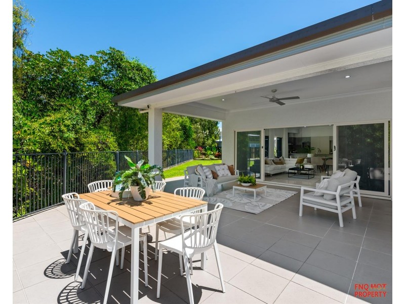 /3 Icefire Quay, Trinity Park QLD 4879