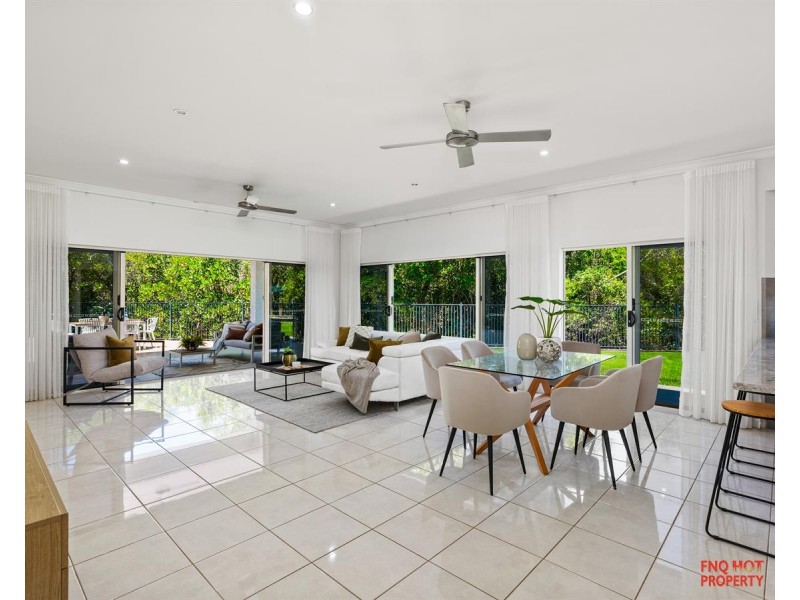 /3 Icefire Quay, Trinity Park QLD 4879