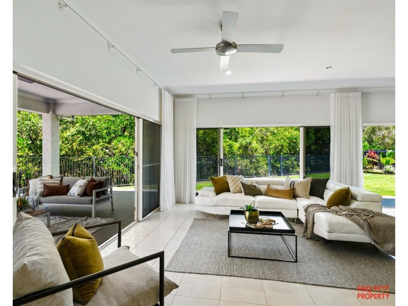 /3 Icefire Quay, Trinity Park QLD 4879