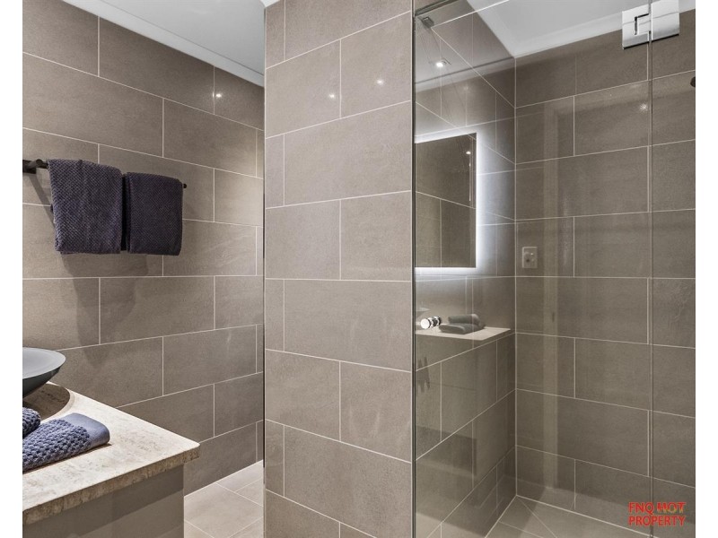 24/79 Spence Street, Cairns City QLD 4870