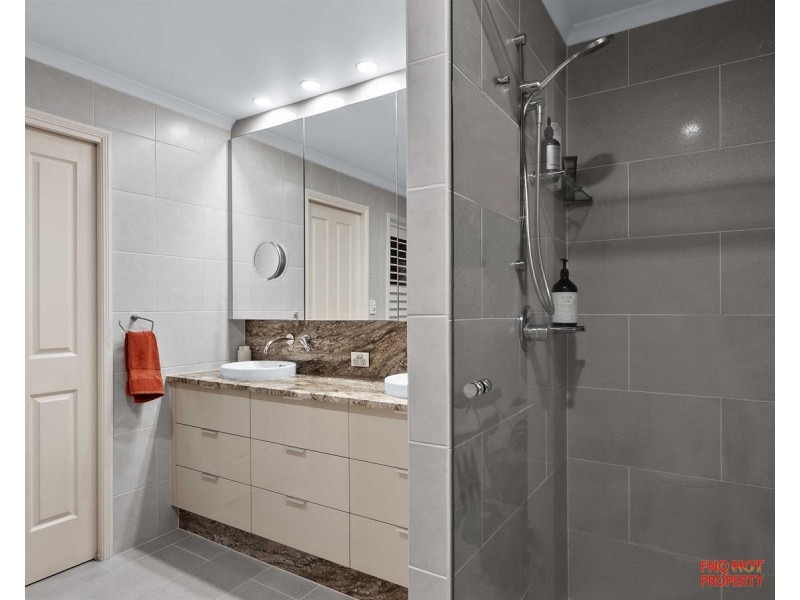 24/79 Spence Street, Cairns City QLD 4870