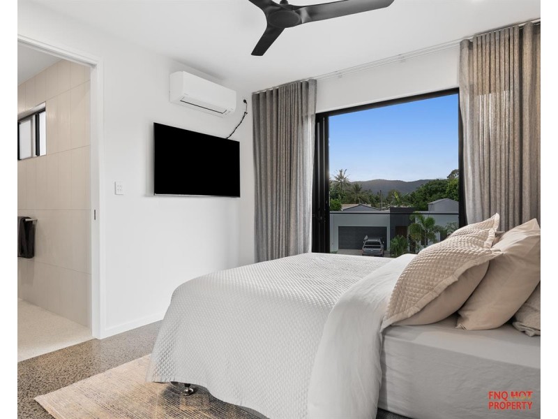 /35 Harbour Drive, Trinity Park QLD 4879