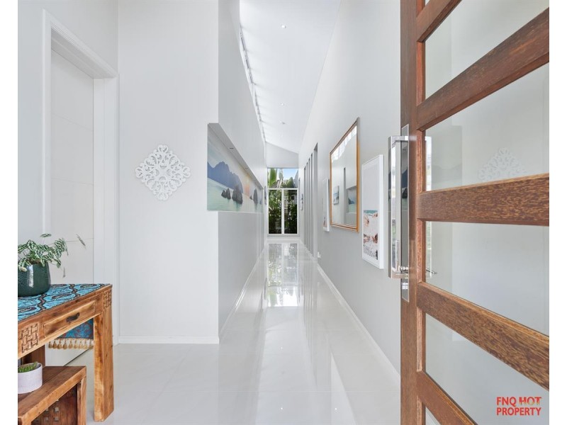 /14 Marina Quay, Trinity Park QLD 4879
