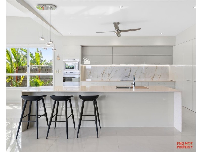/14 Marina Quay, Trinity Park QLD 4879