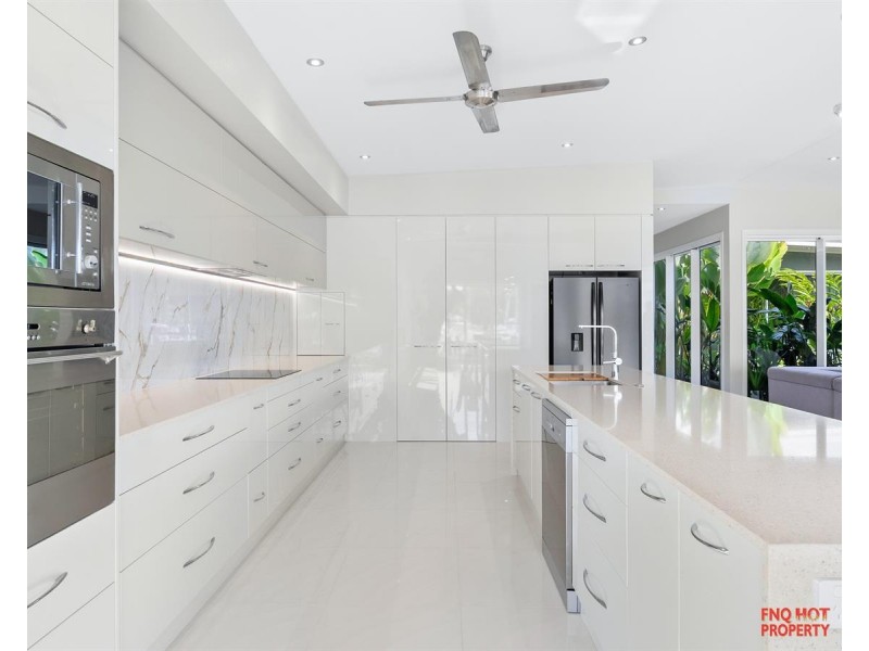 /14 Marina Quay, Trinity Park QLD 4879