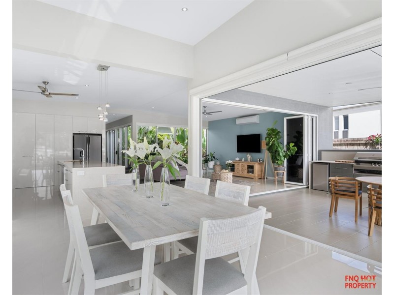/14 Marina Quay, Trinity Park QLD 4879