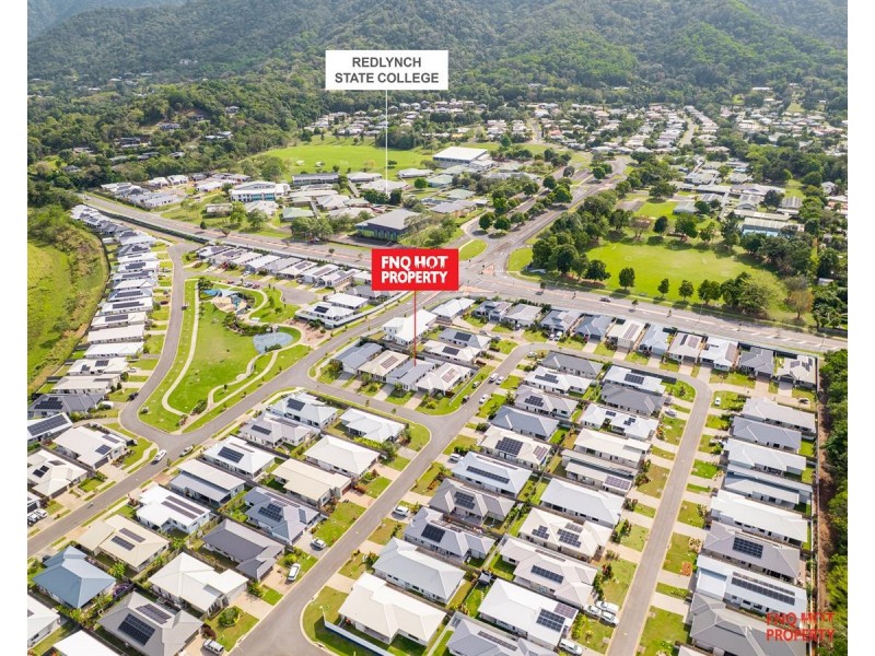 /5 Clay Pass, Redlynch QLD 4870
