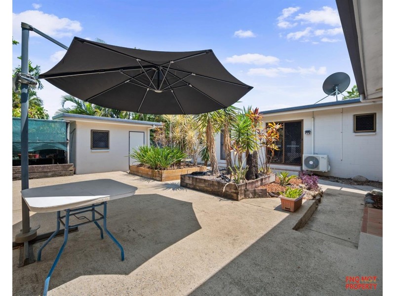 /9 Centaur Street, Trinity Park QLD 4879