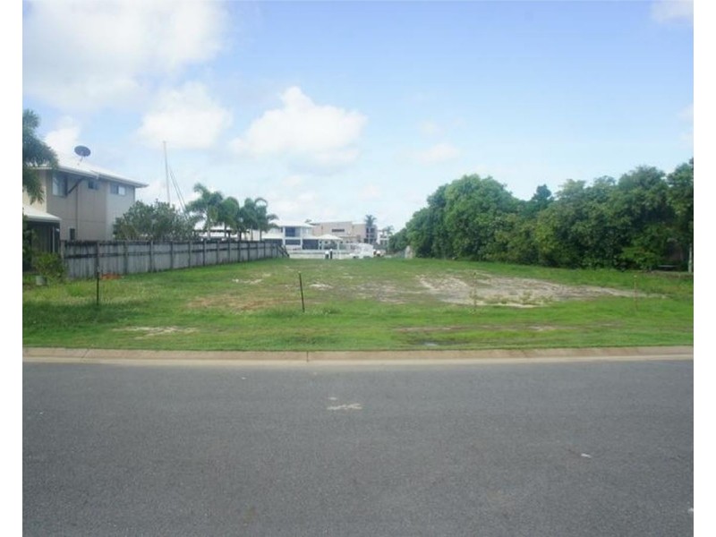 /103 Harbour Drive, Trinity Park QLD 4879