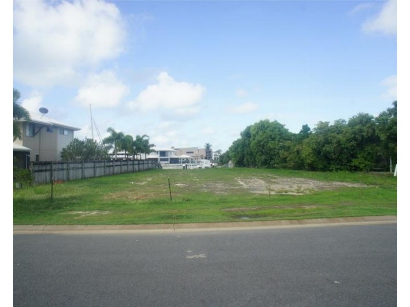 /103 Harbour Drive, Trinity Park QLD 4879