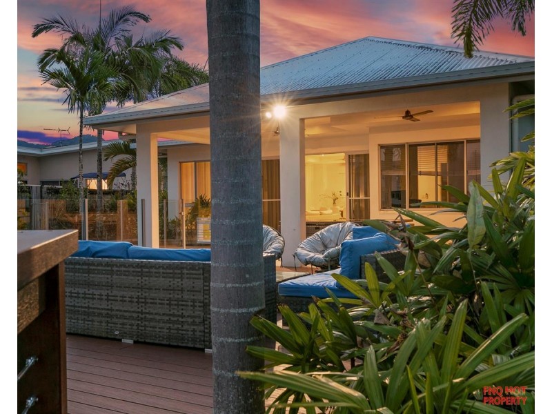 /61 Harbour Drive, Trinity Park QLD 4879