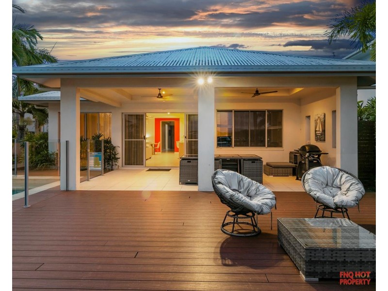 /61 Harbour Drive, Trinity Park QLD 4879