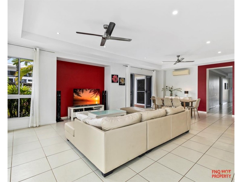 /61 Harbour Drive, Trinity Park QLD 4879